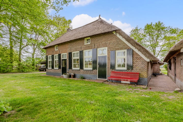 Vrijstaande woning te koop: Oosterveen 79, Nieuwleusen