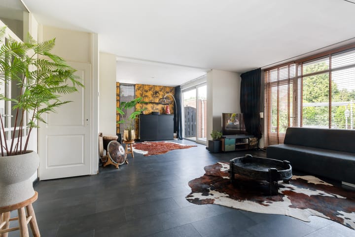 Tussenwoning te koop: Prattenburg 92, Dordrecht
