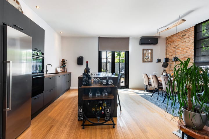 Hoekwoning te koop: Emmastraat 1, Zwijndrecht