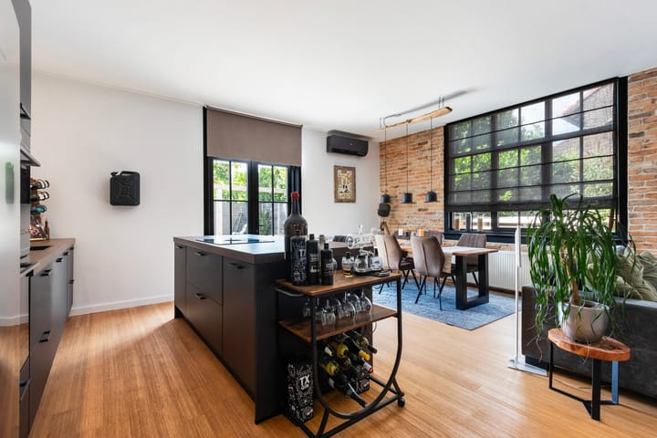 Hoekwoning te koop: Emmastraat 1, Zwijndrecht