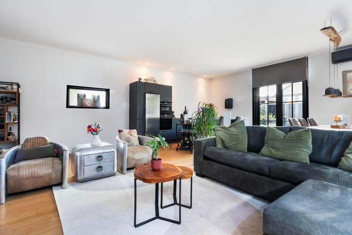 Hoekwoning te koop: Emmastraat 1, Zwijndrecht
