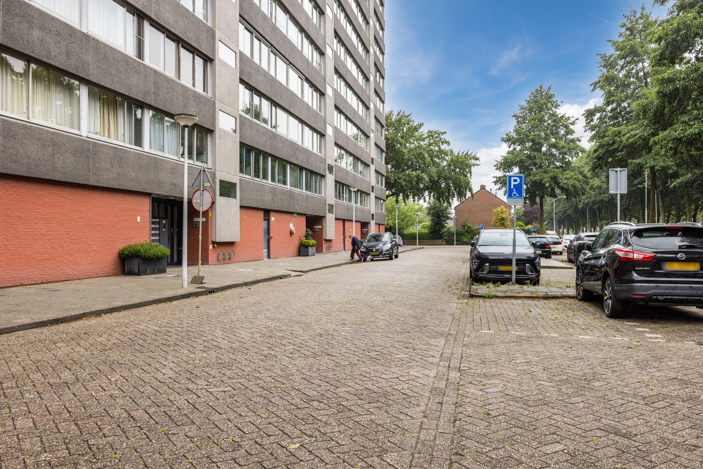 Photo 25 of P.J. Oudstraat 148