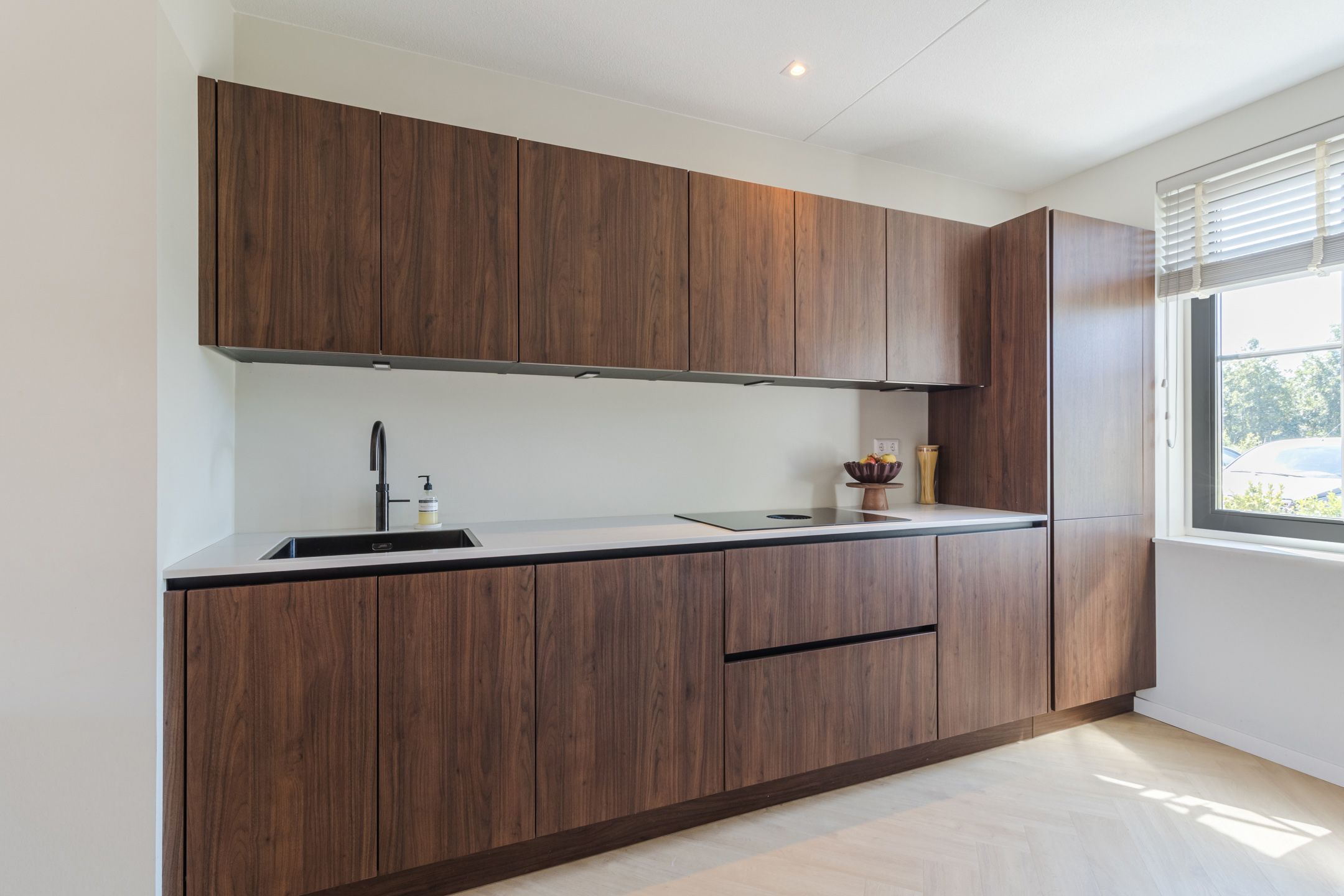 Photo 12 of Laan van Hout 169