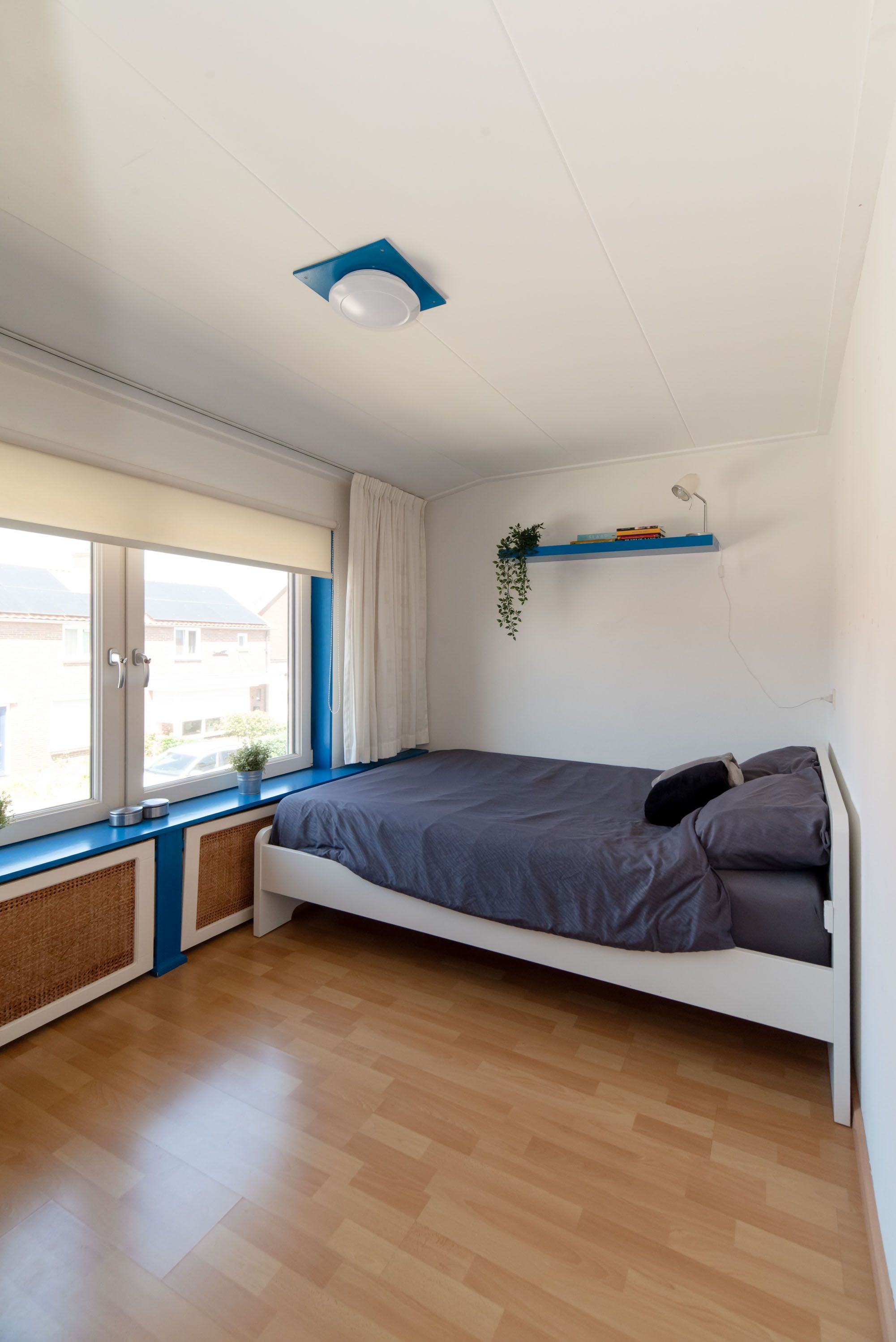 Photo 39 of Nassaustraat 9