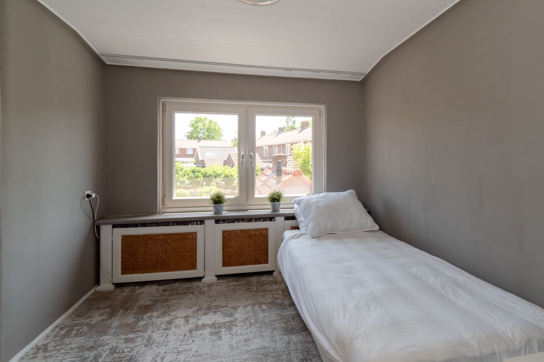 Photo 41 of Nassaustraat 9
