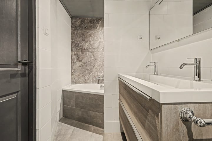 Foto 4 van Richard Wagnerstraat 7