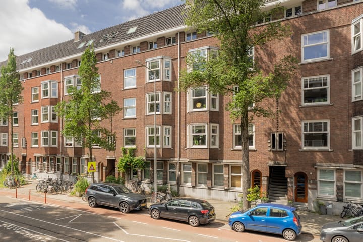 Photo 5 of Haarlemmermeerstraat 60-3