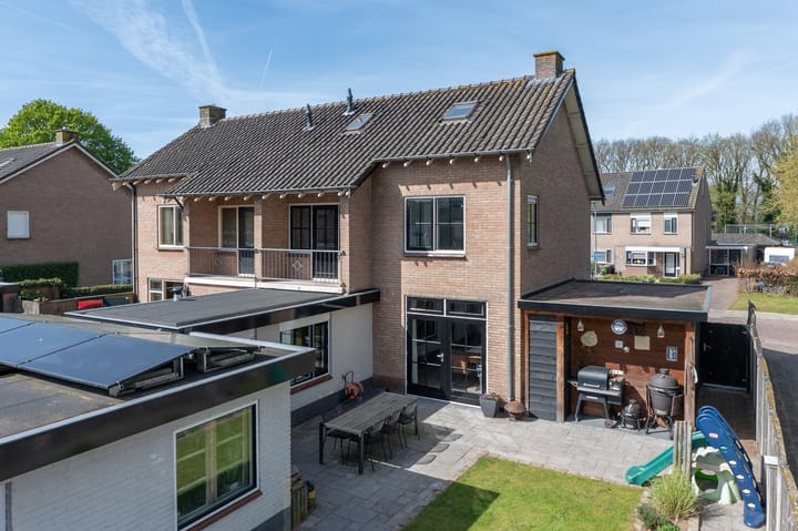 Foto 2 van Beukenlaan 1
