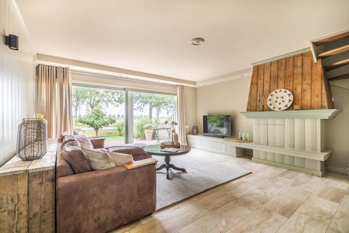 Tussenwoning te koop: De Wijzend 57, Oosthuizen