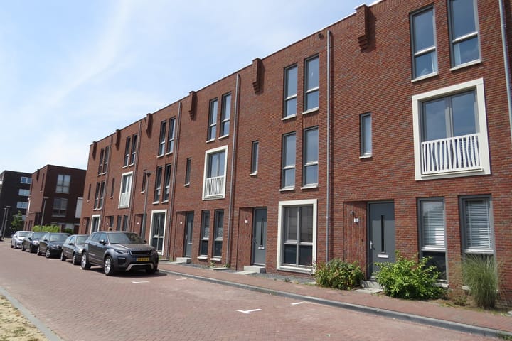 Foto 2 van Medeastraat 25