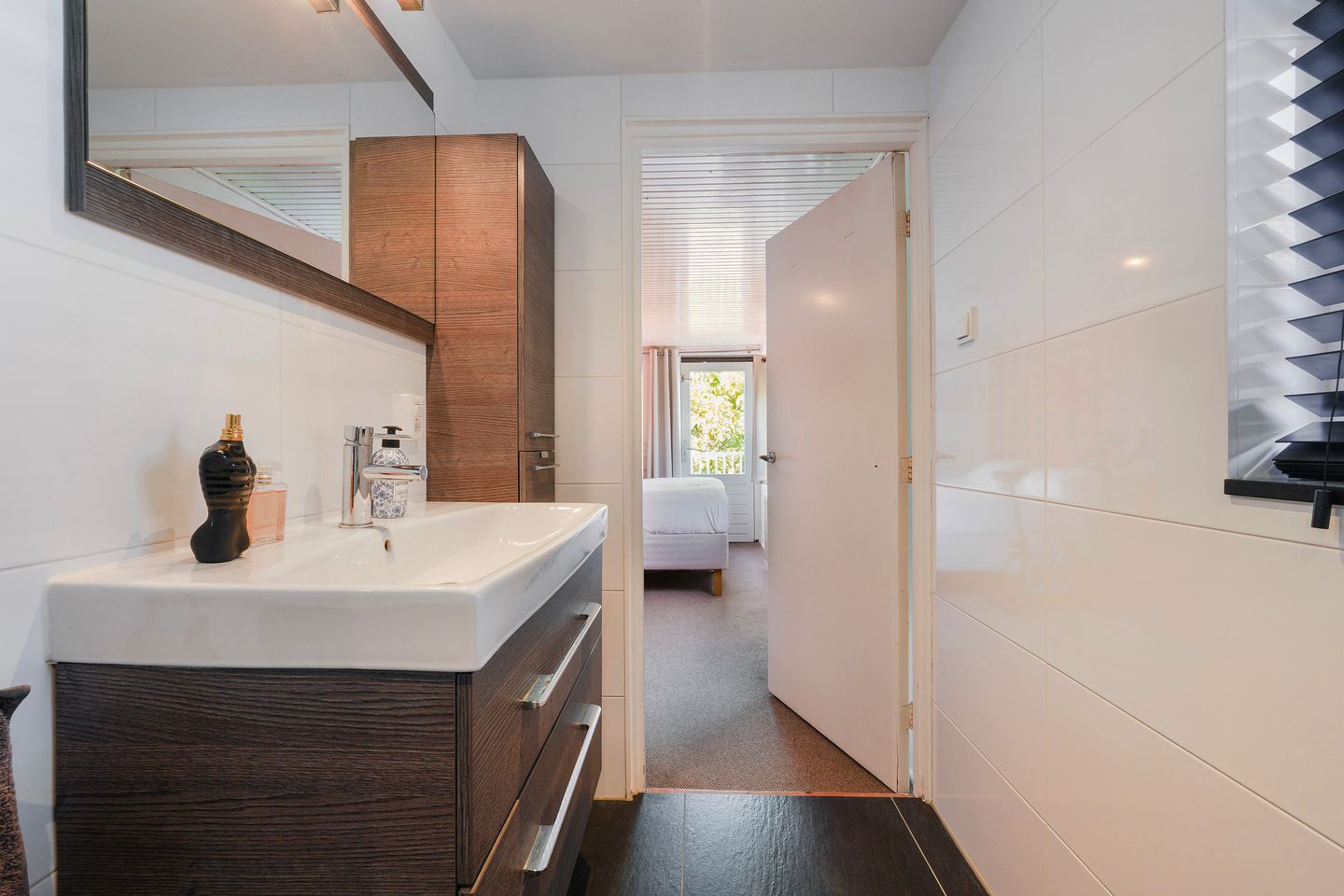 Foto 44 van van Merheimstraat 33