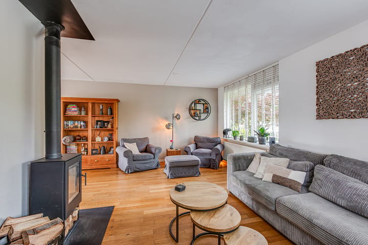 Hoekwoning te koop: de Botter 40, Baarn