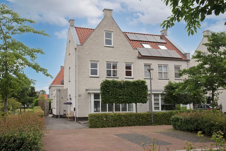 Hoekwoning te koop: Lover 47, Borne