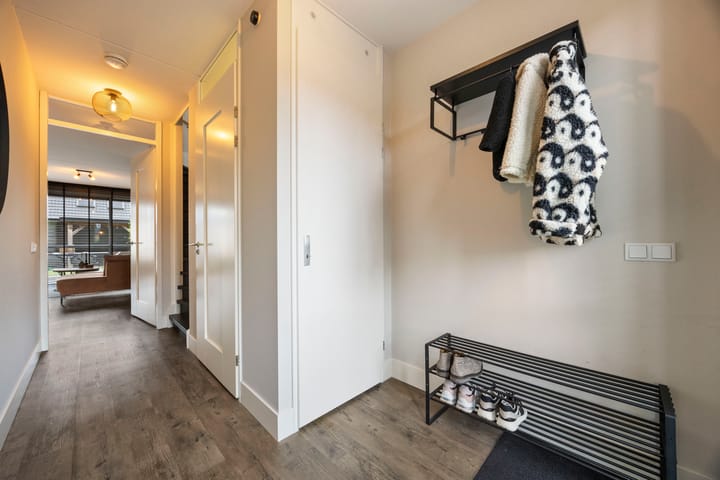 Tussenwoning te koop: Brahmalaan 7, Barneveld