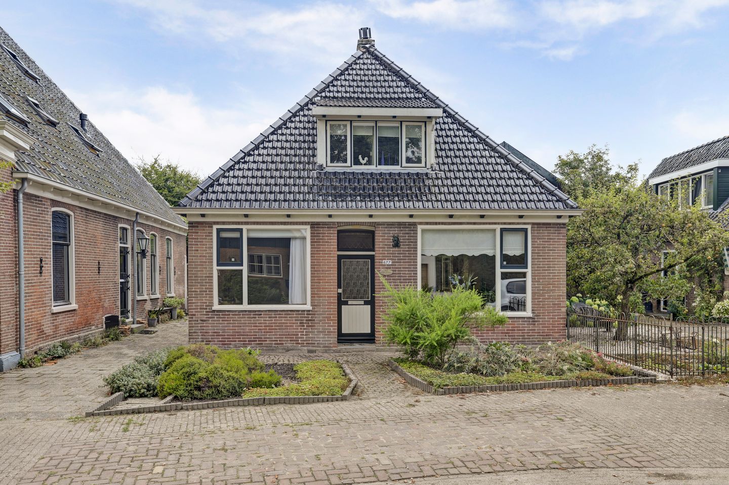 Foto 1 van Dorpsstraat 877