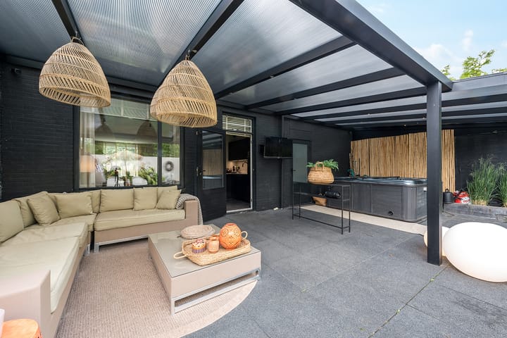 Hoekwoning te koop: Papaverplein 110, Kerkrade