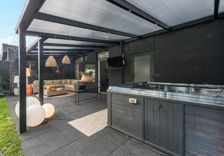 Hoekwoning te koop: Papaverplein 110, Kerkrade