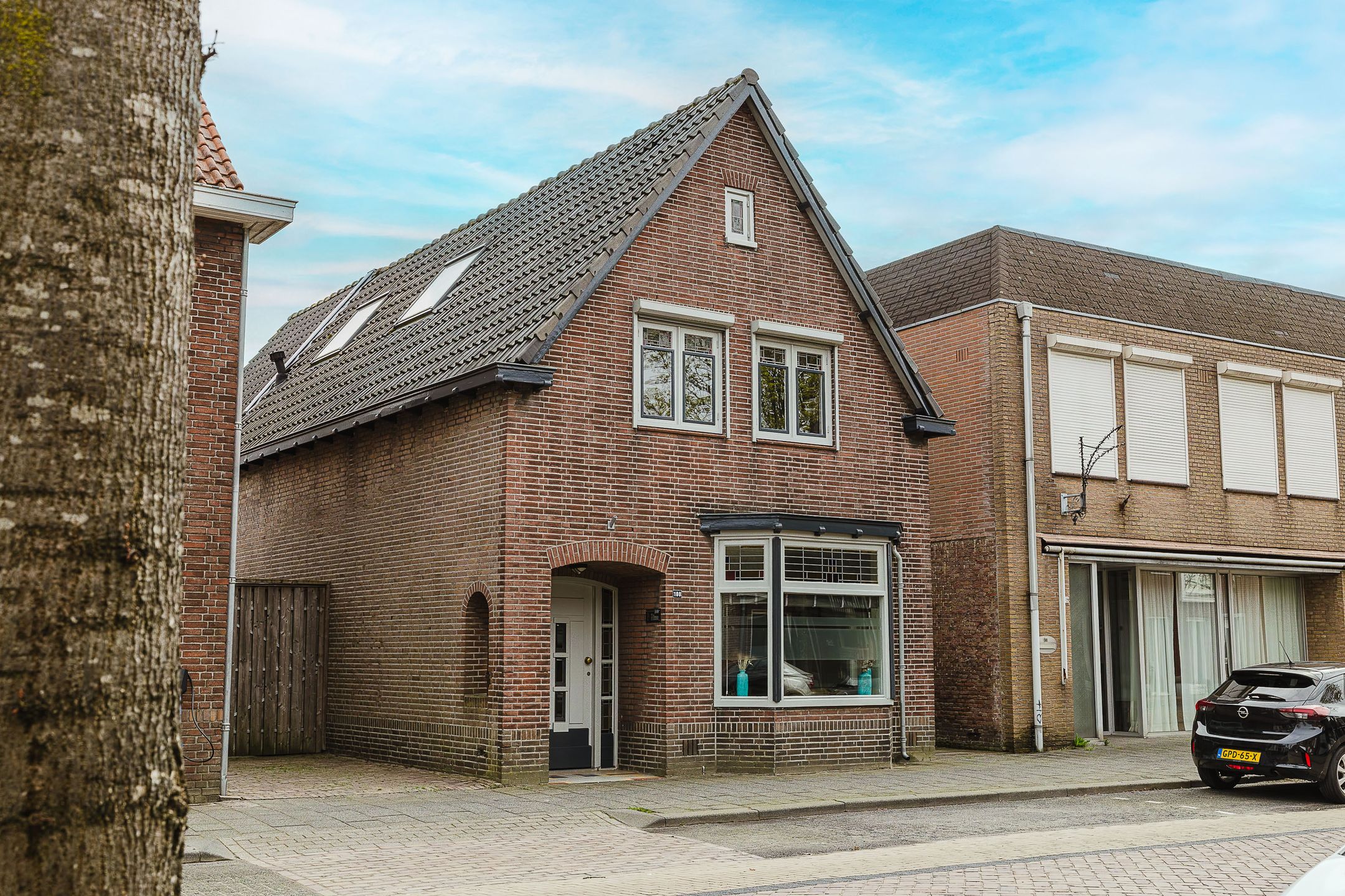Photo 6 of Nieuwstraat 100