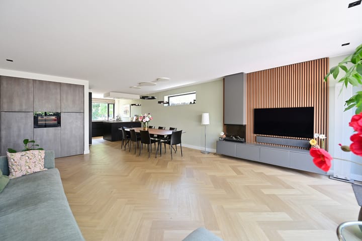 Hoekwoning te koop: Zuiderzee 7, Huizen