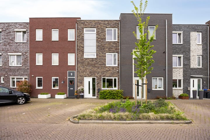 Tussenwoning te koop: Waker 7, Kampen