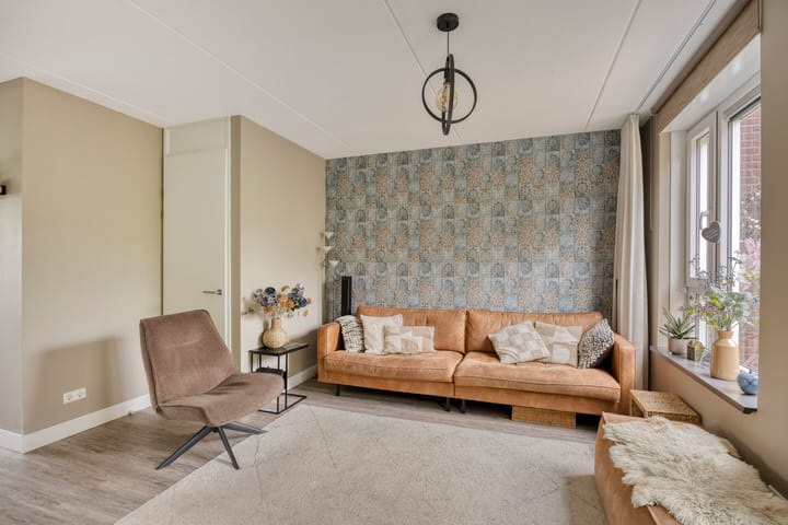 Tussenwoning te koop: Waker 7, Kampen