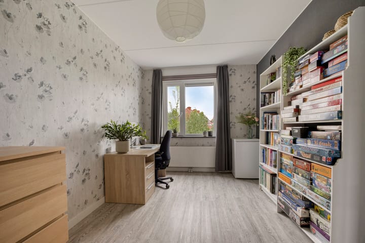 Tussenwoning te koop: Waker 7, Kampen