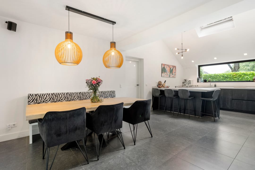 Photo 17 of Naarderstraat 45