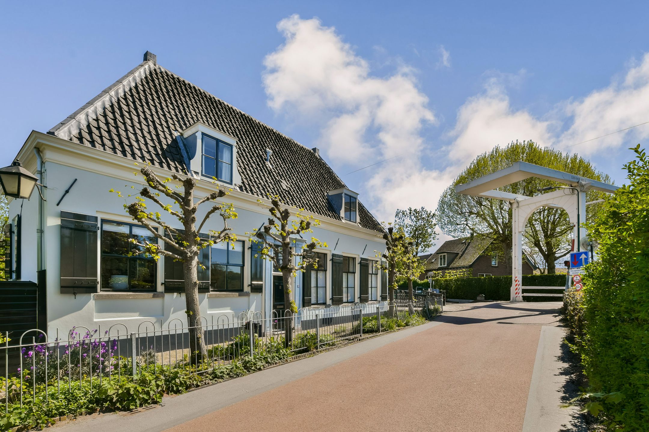 Foto 42 van Mijndensedijk 13