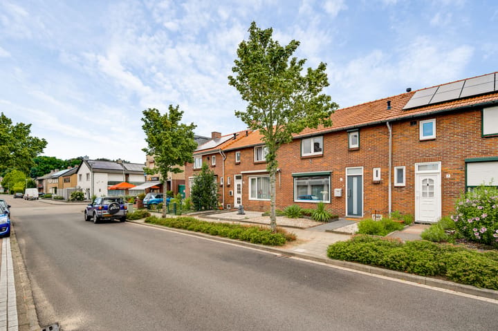Foto 4 van Dr.Poelsstraat 5