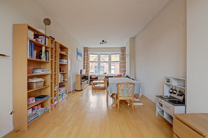 Appartement te koop: Cornelis Trompstraat 39II, Delft