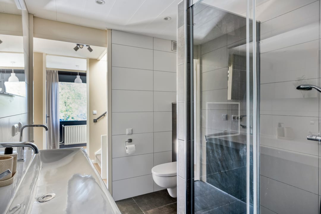 Photo 22 of Aletta Jacobsstraat 36