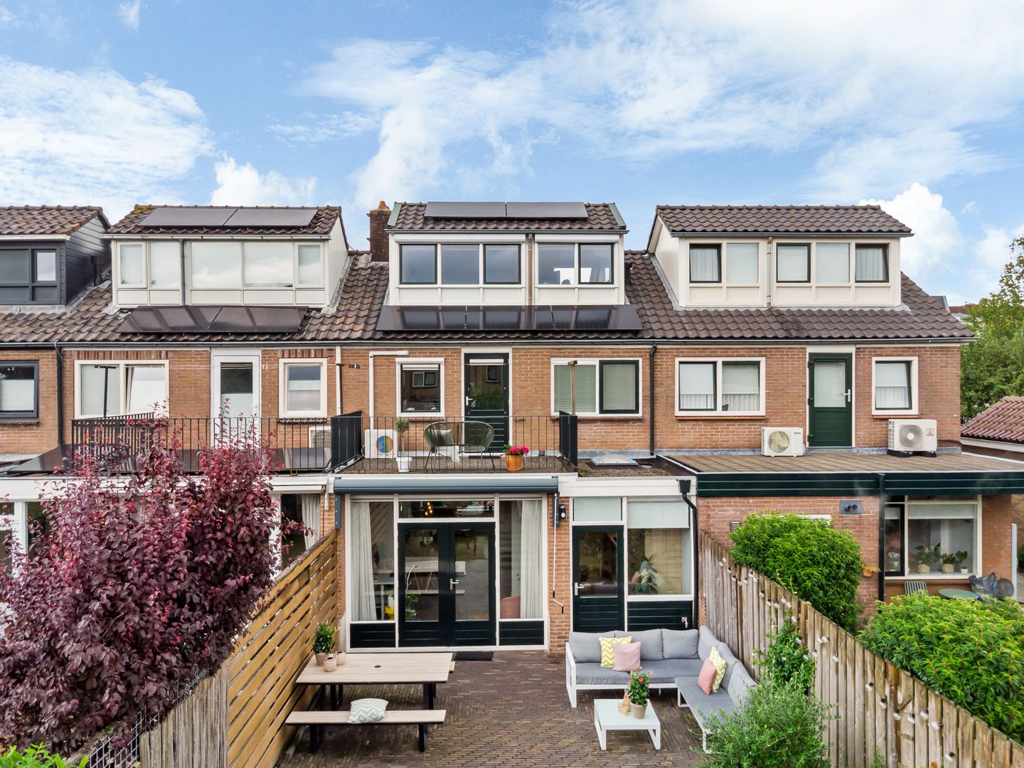 Photo 25 of Nyeveltstraat 12
