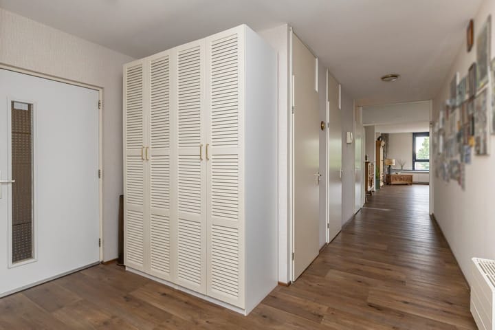 Appartement te koop: Burgemeester Elsenlaan 241F301, Rijswijk (Zh)