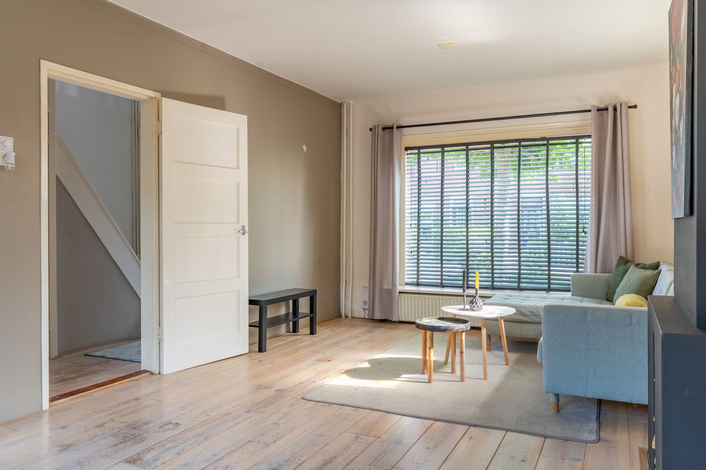 Photo 10 of Johan van Oldenbarneveltstraat 1