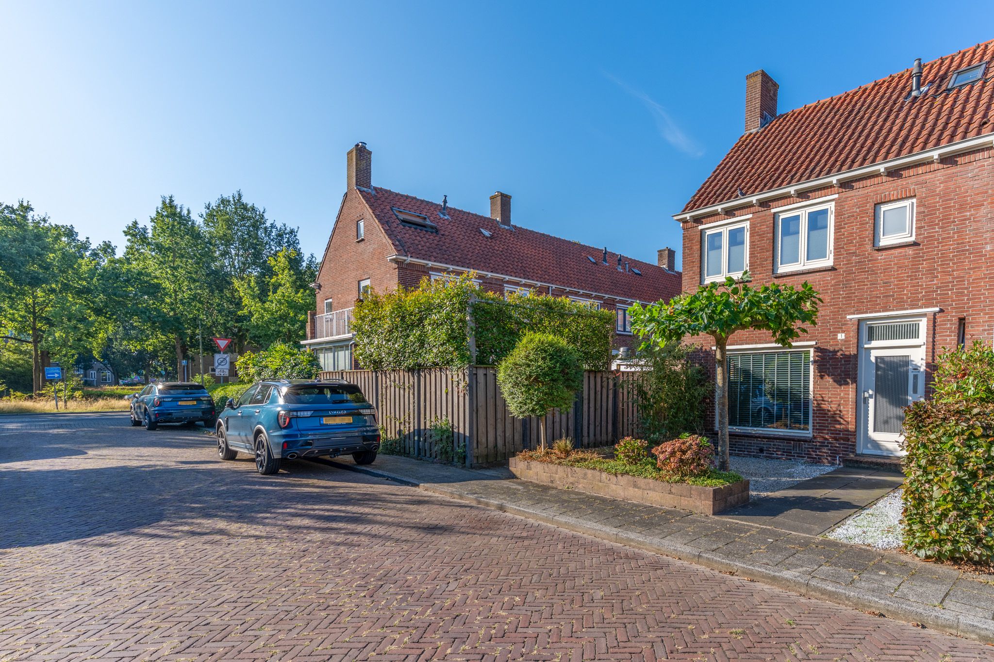 Photo 6 of Johan van Oldenbarneveltstraat 1