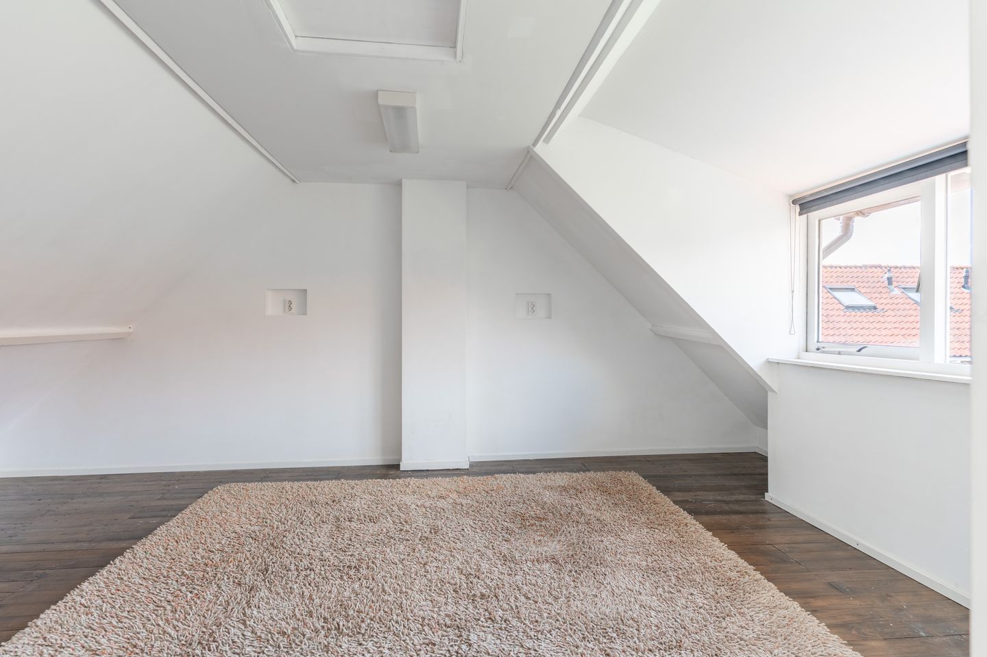 Photo 34 of Johan van Oldenbarneveltstraat 1