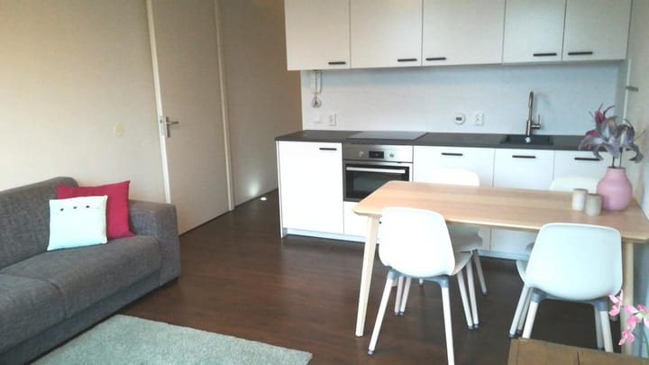 Photo 5 of Berlagestraat 108