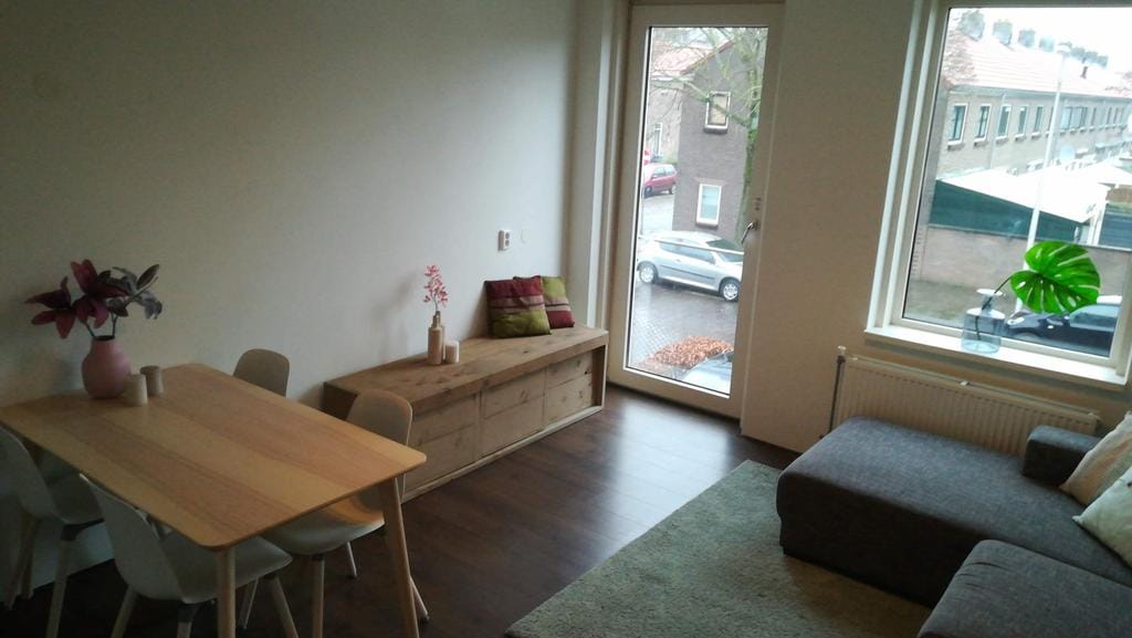 Photo 10 of Berlagestraat 108