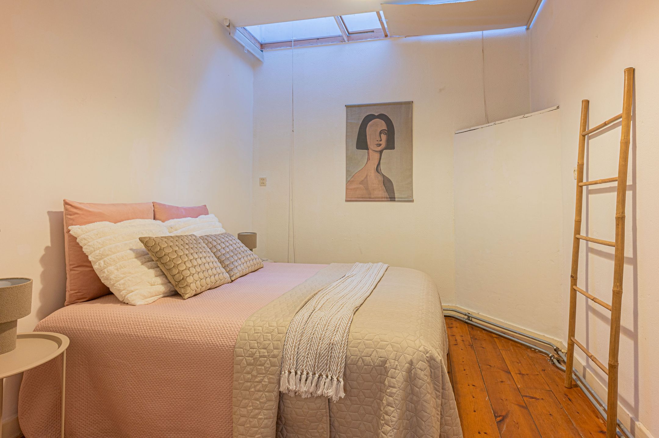 Photo 12 of Moesstraat 39-B