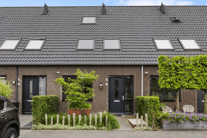 Tussenwoning te koop: Brahmalaan 7, Barneveld