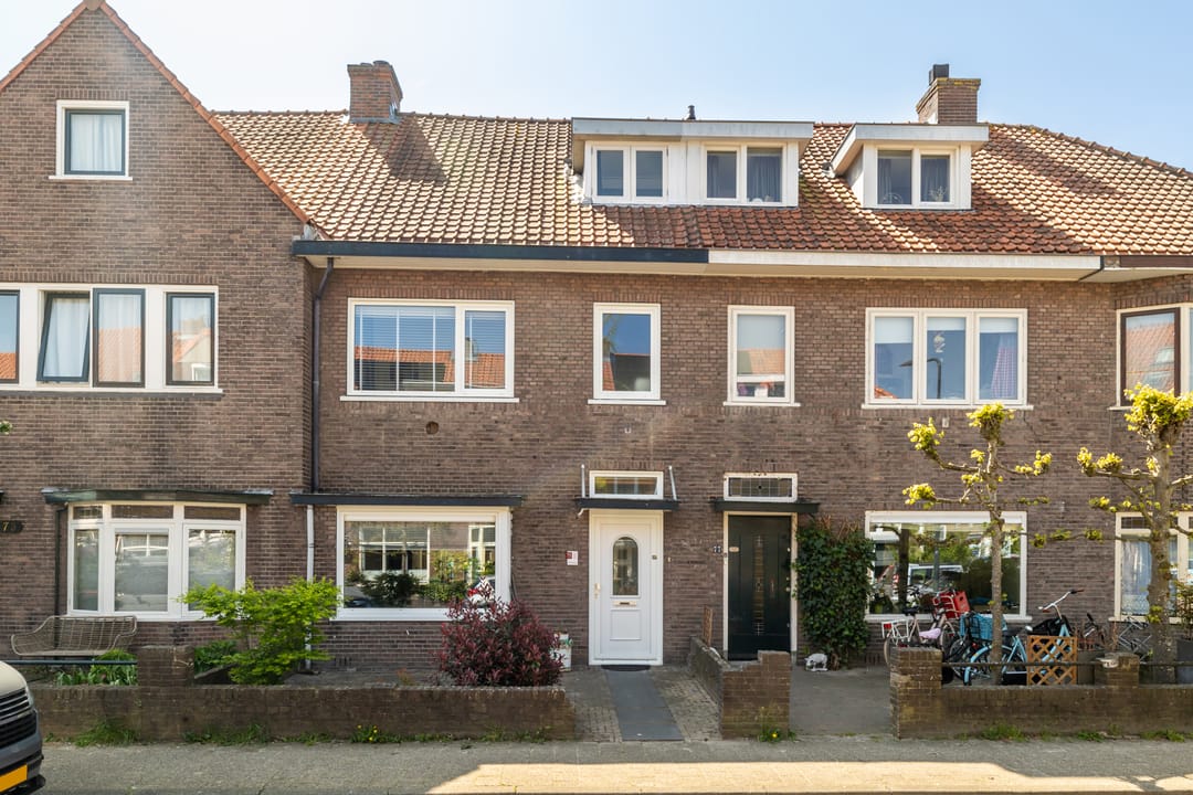 Photo 1 of Leeuwerikstraat 75