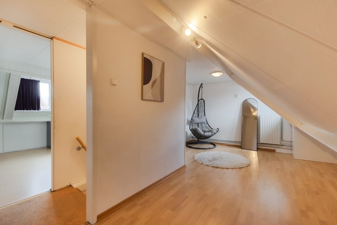 Photo 38 of Leeuwerikstraat 75