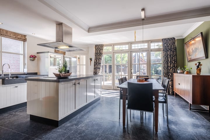 Hoekwoning te koop: Weegbree 38, Geldrop
