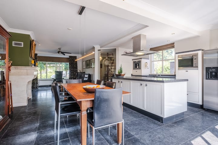 Hoekwoning te koop: Weegbree 38, Geldrop