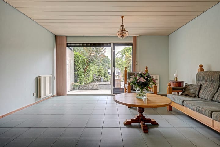 Tussenwoning te koop: Koenraad Bothstraat 32, Rotterdam