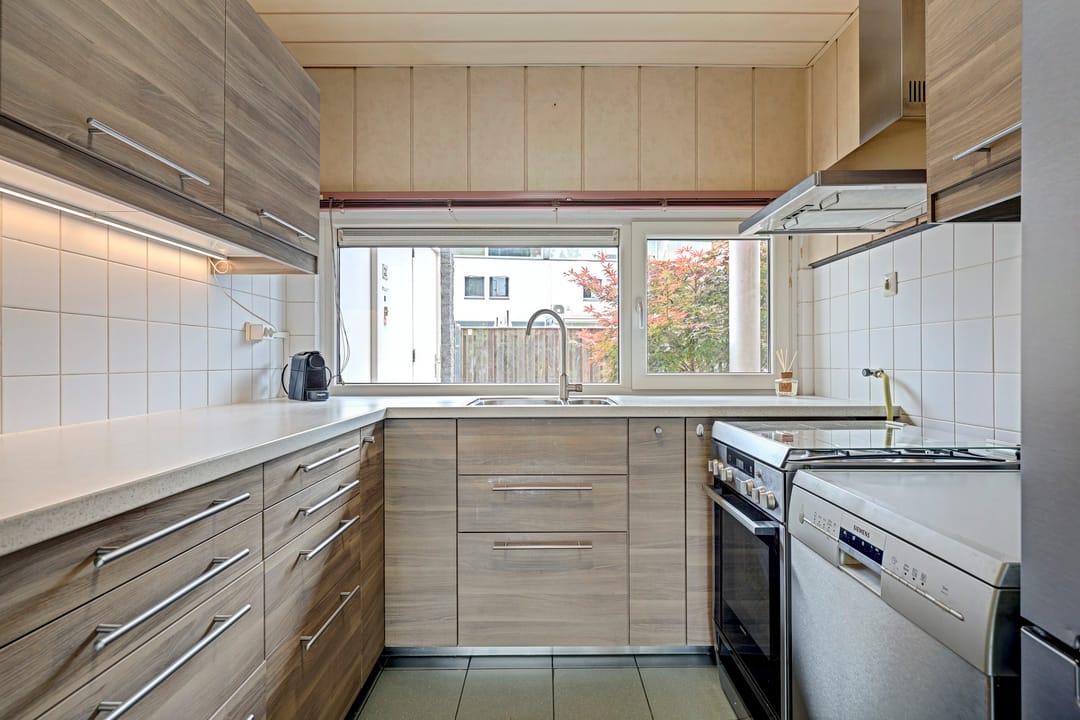 Photo 16 of Koenraad Bothstraat 32