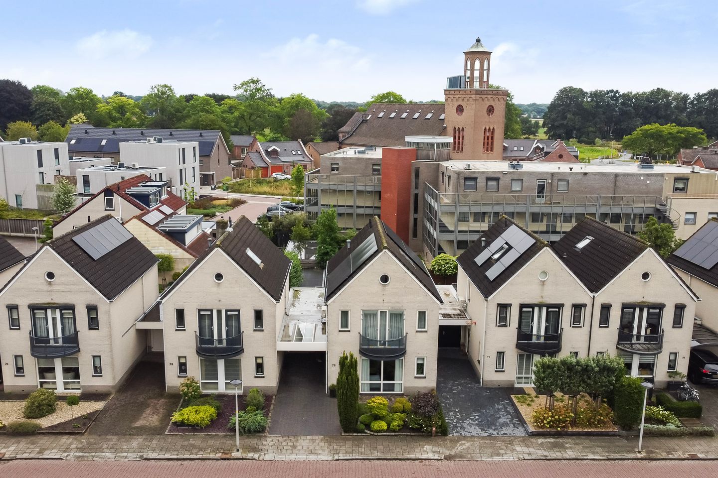 Photo 44 of Ambachtstraat 75