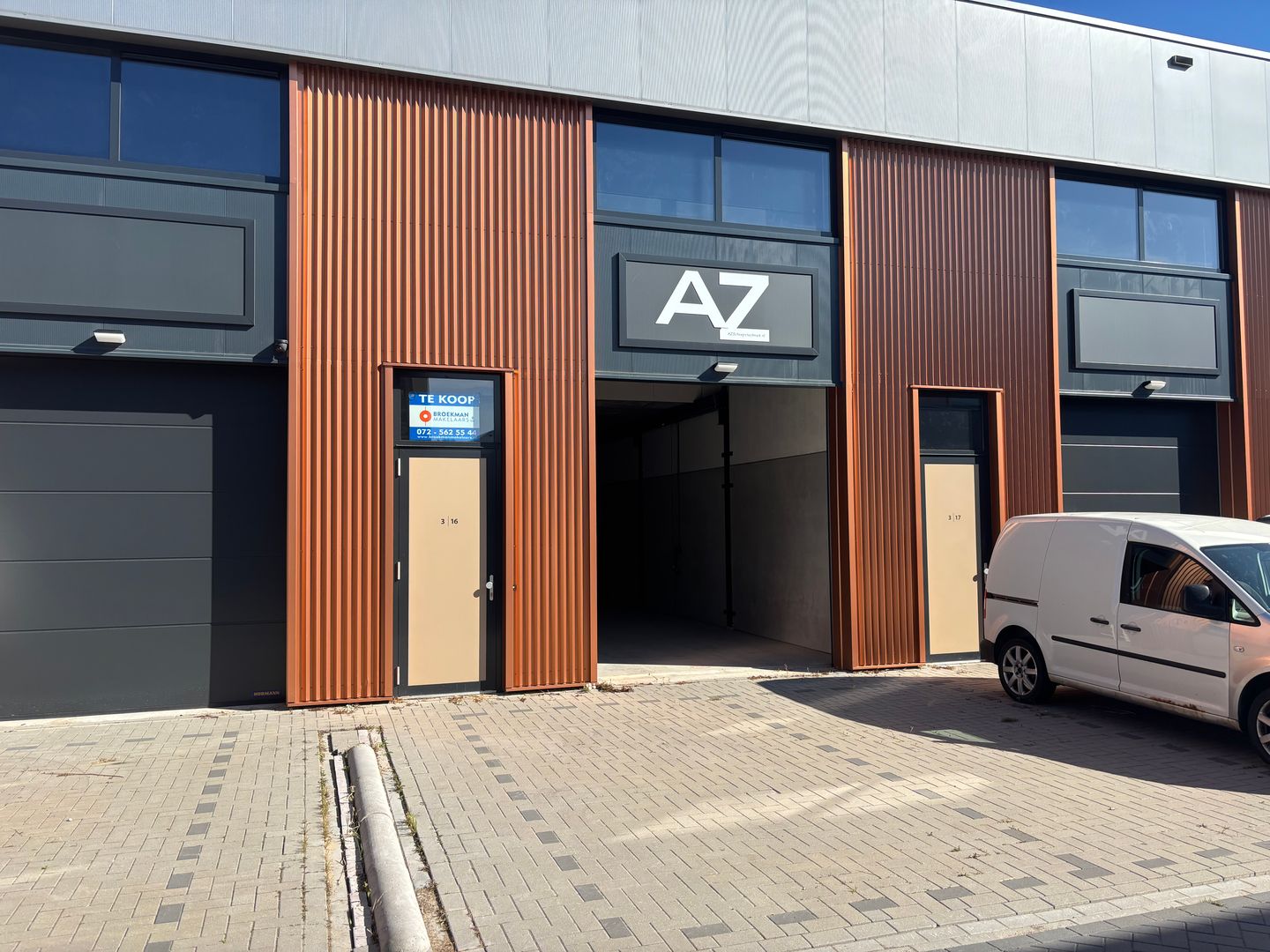 View photo 1 of Agriport 3-16