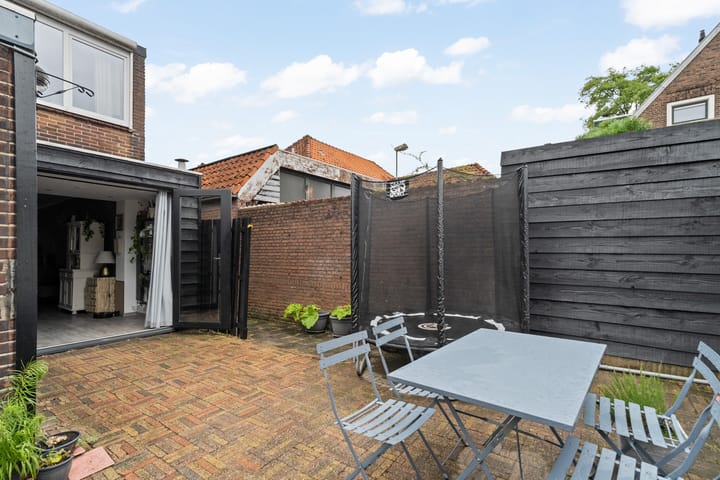 Hoekwoning te koop: Alexanderstraat 1, Capelle Aan Den Ijssel