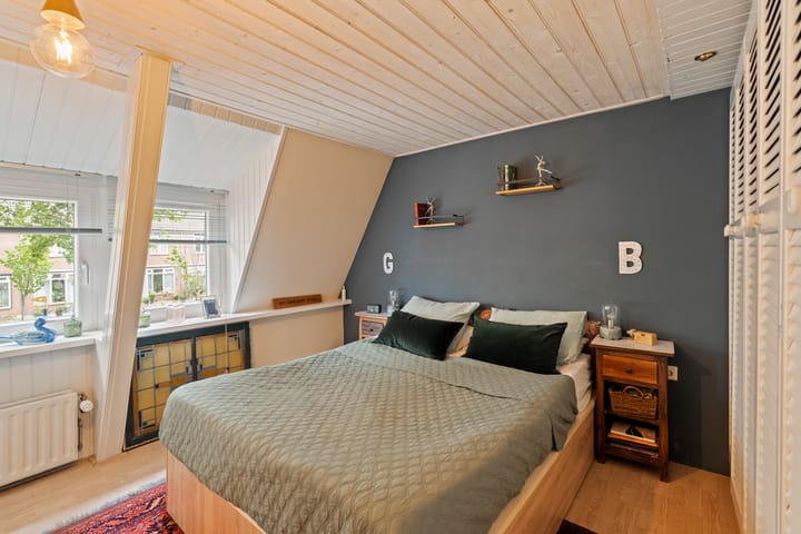 Hoekwoning te koop: Alexanderstraat 1, Capelle Aan Den Ijssel
